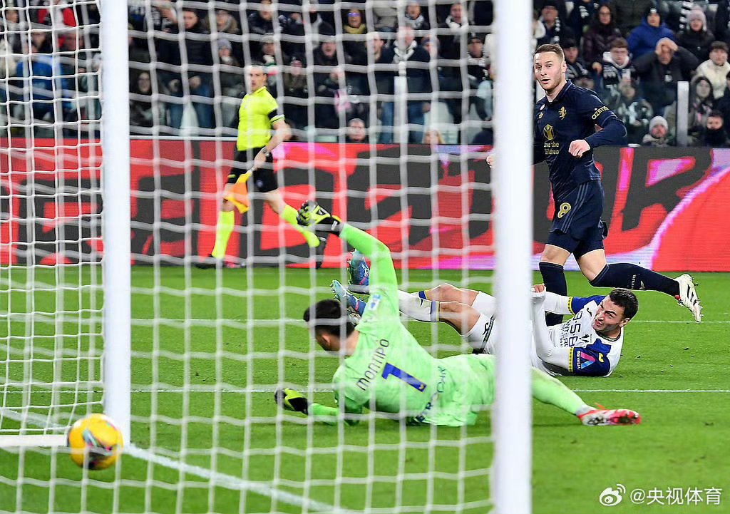 -包含罗马逆转击败贝内文托，保持不败的词条