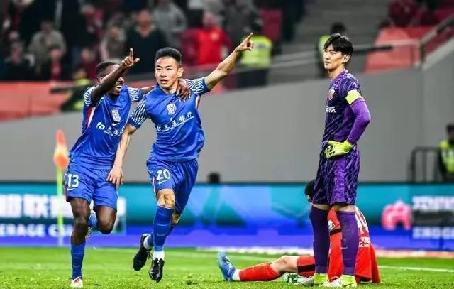 关于中超联赛胜负悬念频现，球迷关注度持续攀升的信息