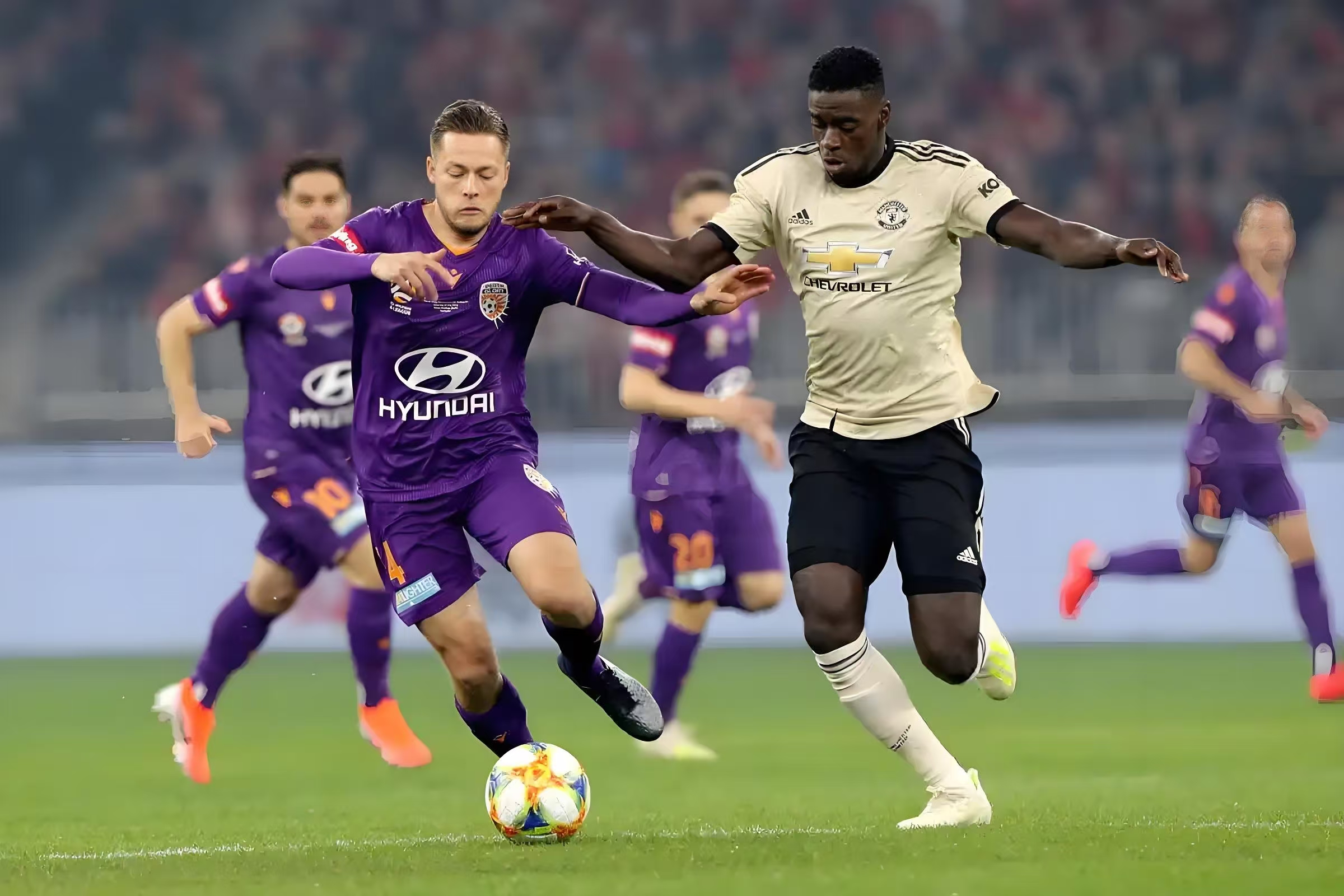 -包含切尔西客场不敌沃特福德，遭遇近期首败的词条