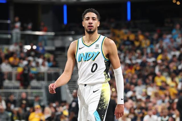 关于瑞士大逆转淘汰世界冠军，创造奇迹的信息