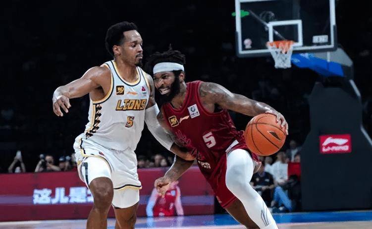 国内篮球联赛球队的实力较量