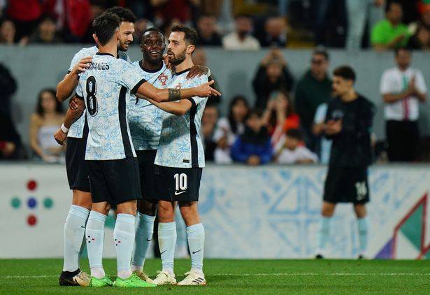 欧洲杯表现抢眼,英格兰队大胜对手的简单介绍 欧洲杯表现抢眼,英格兰队大胜对手的简单介绍