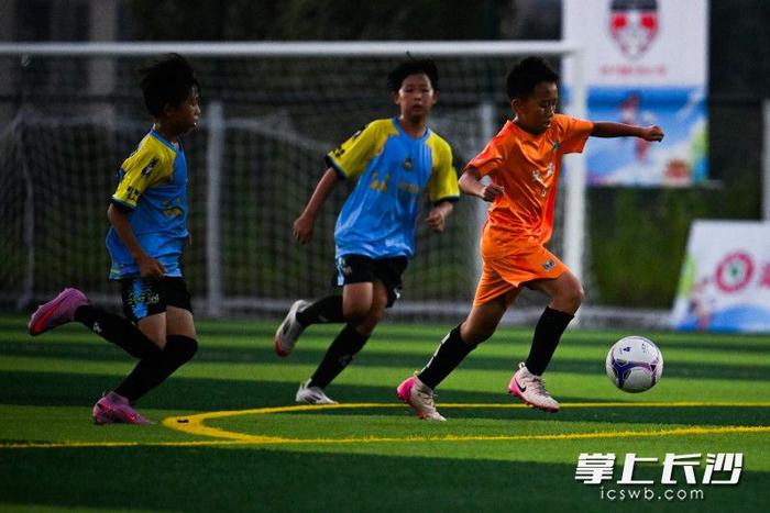 国际球队联合慈善举办比赛