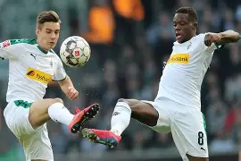 DB彩票入口-包含竞聘葛杜堡战胜门兴，泰特牛批跌落神座的词条