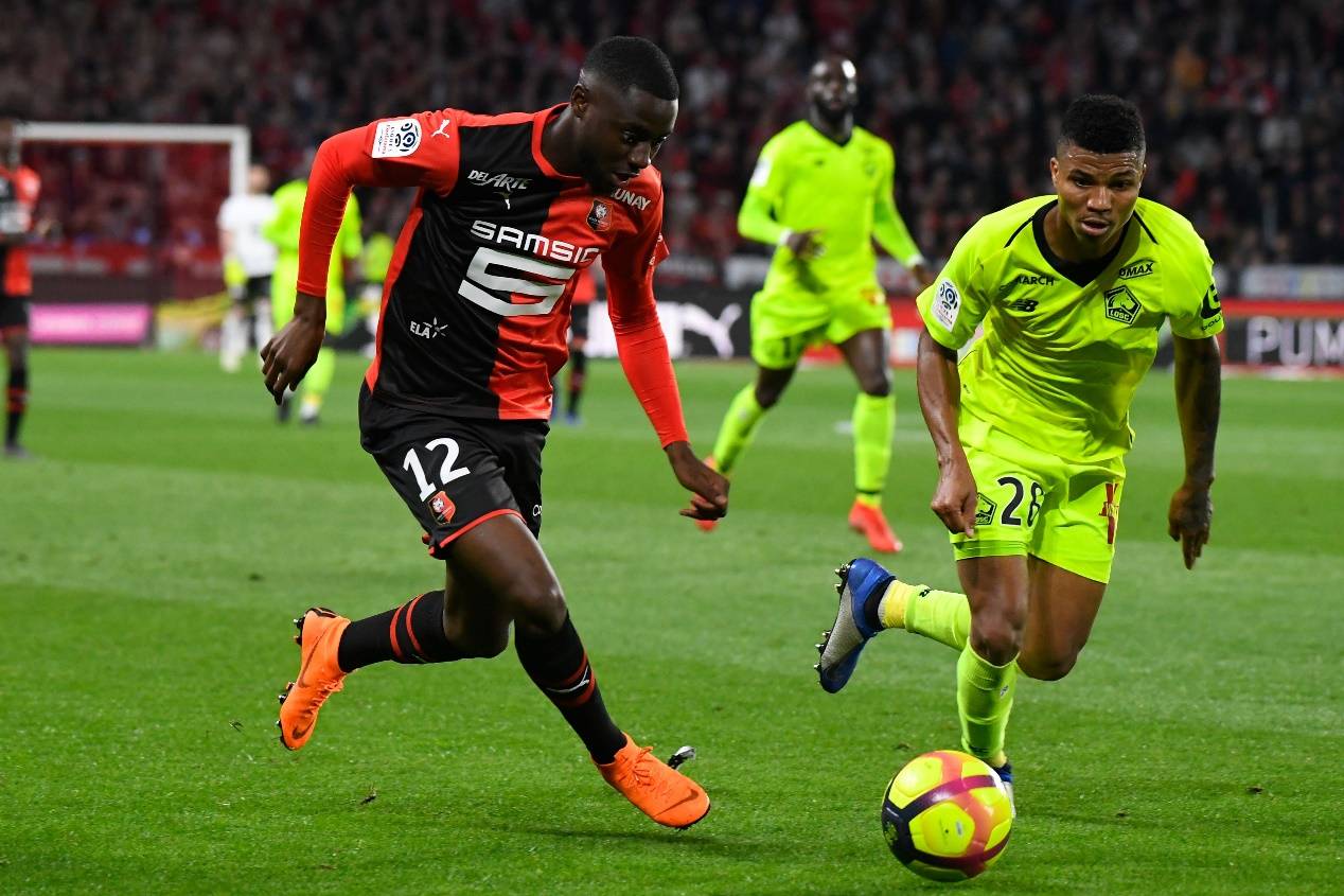 南特主场失利,法甲保级形势险象环生 南特主场失利,法甲保级形势险象环生