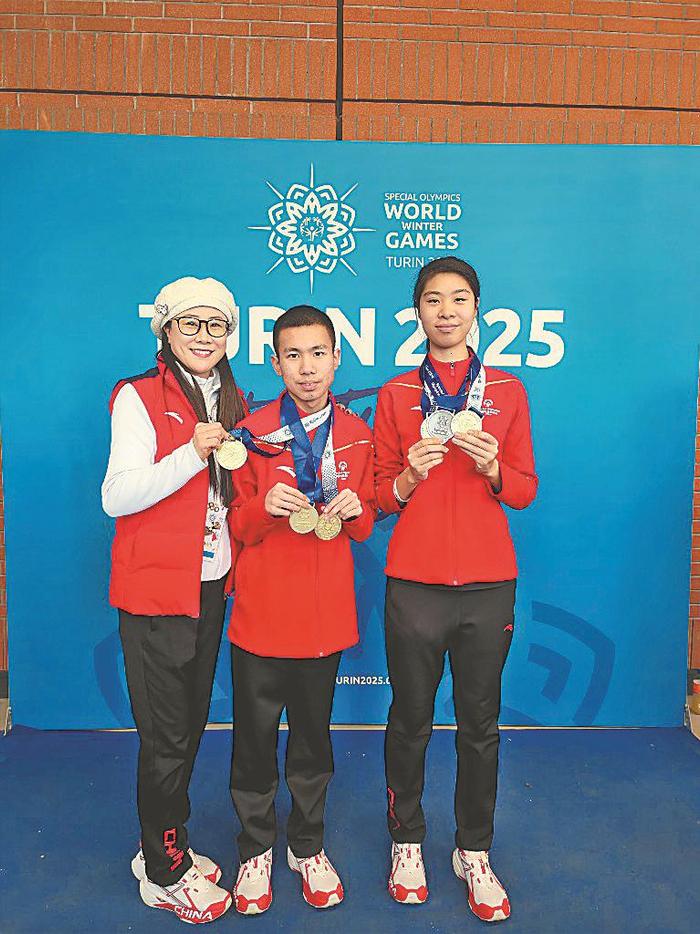 都灵主教练球队士气高昂，力争逼平强敌