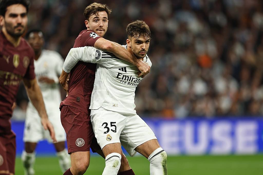 关于皇马连续三场失利,欧冠希望渺茫的信息 关于皇马连续三场失利,欧冠希望渺茫的信息