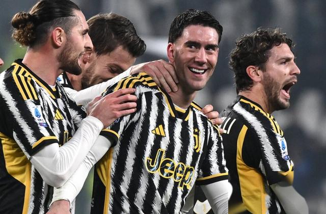 意甲冠军争夺战激烈，尤文图斯将与国际米兰争夺冠军！