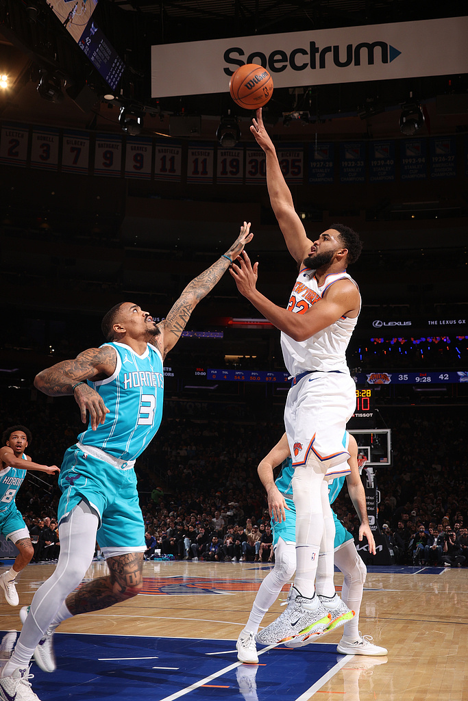 尼克斯不敌黄蜂，遭遇五连败